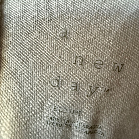 A New Day Womens Tee Beige Cap Sleeve Cotton Modal T-Shirt Medium | Muscle - Picture 5 of 6